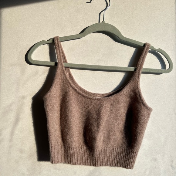 Reformation Cashmere Crop Top - Picture 3 of 4